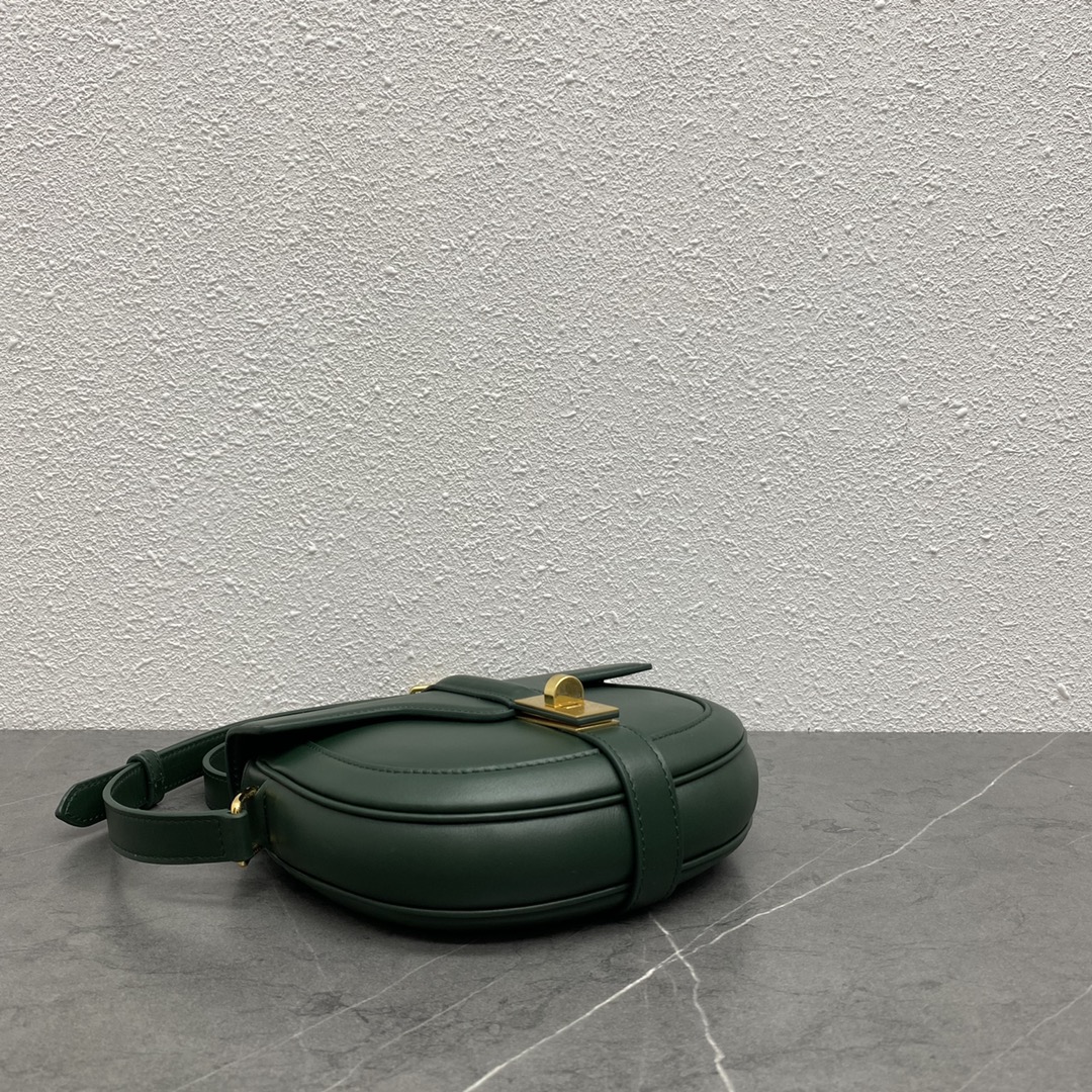 Celine Besace 16 Satinated Calfskin Shoulder Bag Green 188013